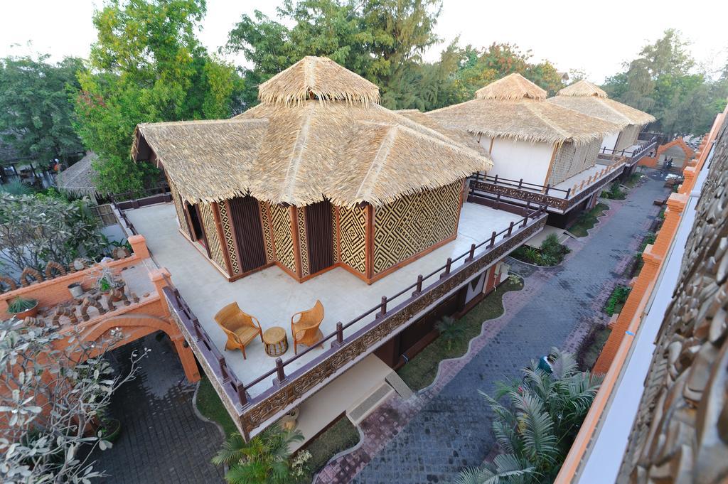 באגאן Bawga Theiddhi Hotel מראה חיצוני תמונה