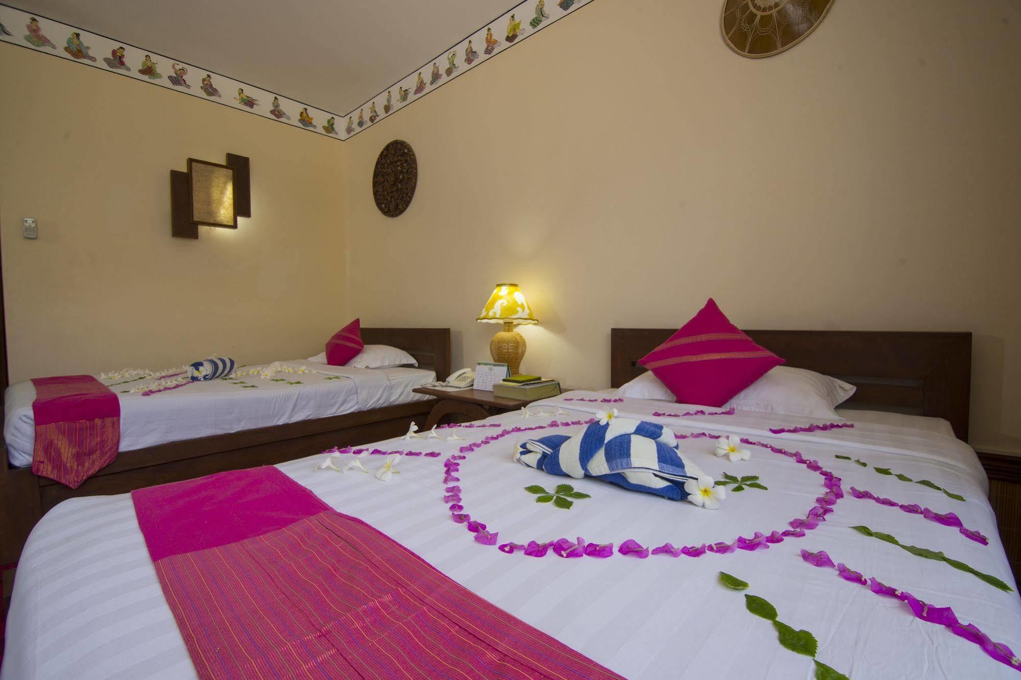 באגאן Bawga Theiddhi Hotel מראה חיצוני תמונה